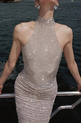 Robe de soirée dos nu ornée de strass de luxe, disponible en stock