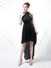 Robe de soirée mi-longue cintrée et ajustée