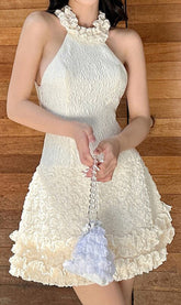 Robe mini d'été sans manches à volants et col volanté en jacquard