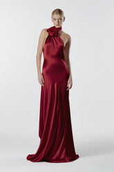 Robe de soirée maxi froncée à taille haute et dos nu