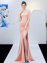 robe de soirée cintrée