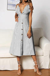 Robe à rayures nautiques à décolleté plongeant