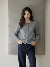 Gilet classique gris boutonné