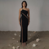 Robe asymétrique dos nu