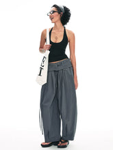 Pantalon à jambes larges et à taille haute
