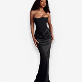 robe bustier en satin à coutures plissées