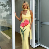 Robe de vacances moulante à fleurs et queue de poisson