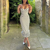 Robe de bal froncée à bretelles et à pois