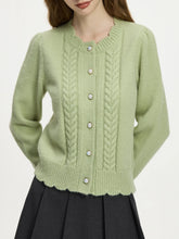 Gilet en maille à col rond et dentelle en croissant
