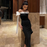 Robe midi à épaules dénudées et ruban à nœud