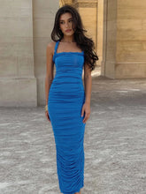 Robe de bal dos nu à bretelles torsadées