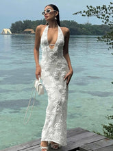 Robe longue dos nu à volants et fronces