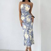 Robe bleue bustier cintrée à fleurs
