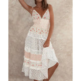 Robe de vacances fleurie à col en V et bordure en dentelle