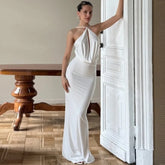 Robe de bal dos nu drapée à col halter ajouré