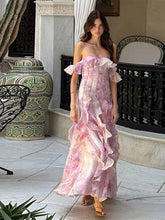 Robe plissée à épaules dénudées et à fleurs