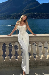 Robe de soirée bustier à sequins et ceinture cintrée