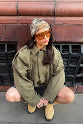 Veste bomber à boutons aux épaules et taille cintrée