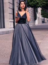 Robe de soirée bleue en dentelle à col V, style tempérament