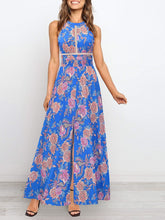 Robe à fleurs fendue et dos nu