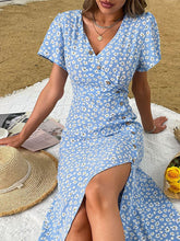 Robe bleue cintrée à imprimé de Noël