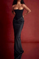 Robe de soirée bustier dos nu froncée