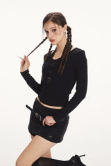 Sous-vêtement romantique en dentelle dos nu à col V et manches longues découpées