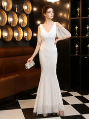 Robe de soirée élégante à franges et perles 