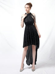 Robe de soirée mi-longue cintrée et ajustée 