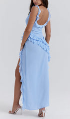 Robe longue bleue à volants