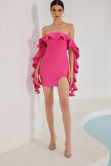 Robe bandage mini à volants épaules dénudées Nessa - Rose