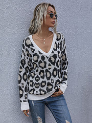 Pull en maille à col V imprimé léopard 