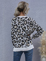 Pull en maille à col V imprimé léopard 