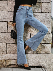 Pantalon en jean décontracté à bords effilochés 