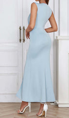 Robe sans manches fendue sur la cuisse bleu clair