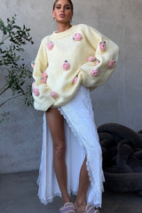 Pull en maille minimaliste à col rond et fleurs 3D