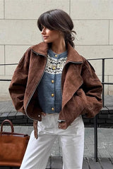 Veste courte élégante en mélanoïde