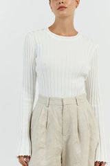 Sous-vêtement technique en maille fine unie à col rond côtelé