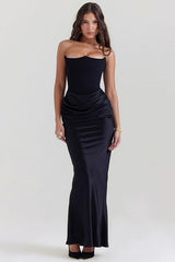 Robe de soirée bustier dos nu froncée