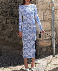 Robe midi imprimée à manches longues et dos nu