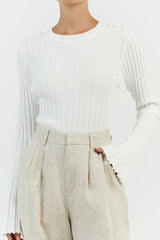 Sous-vêtement technique en maille fine unie à col rond côtelé