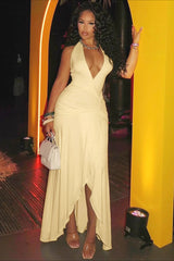 Robe de soirée dos nu à col V et fente haute froncée