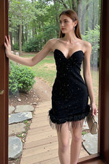 Robe de soirée sexy sans bretelles à paillettes et fourrure