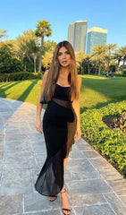 Robe midi moulante à bretelles noires