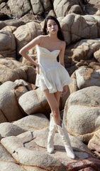 Robe mini bustier blanche 