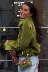 Veste universitaire rétro en velours vert à col ample