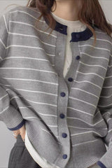 Cardigan brodé à col rond et rayures color block