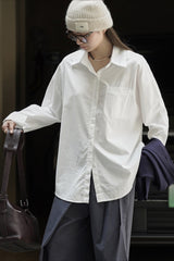 Châle tricoté, ensemble chemise et blouse deux pièces