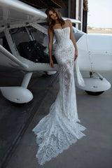 Robe de soirée bustier haut de gamme en dentelle transparente à empiècements corset