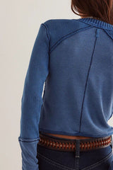 Cardigan à col en V, grosse maille torsadée et boutons brodés